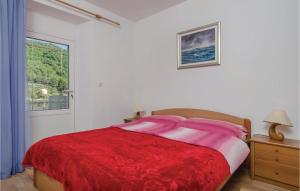 Postel nebo postele na pokoji v ubytování Apartment Ston With Sea View Iv