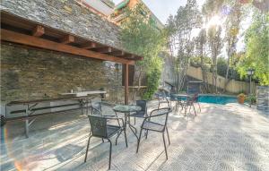 The swimming pool at or close to Mimosa Még 23 kép