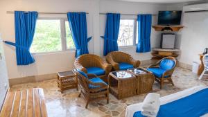 Kuchyň nebo kuchyňský kout v ubytování Clarkton Hotel Apartment