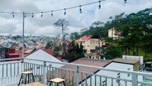 Foto dalla galleria di DALAT STREAM HOTEL-Khách sạn đẹp Đà Lạt a Da Lat