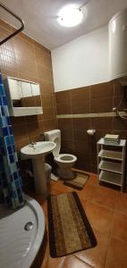 Kúpeľňa v ubytovaní Holiday apartment Natali - by TA Leut Agency + 20 fotografií