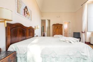 Postel nebo postele na pokoji v ubytování B&B Luxury da Salvatore