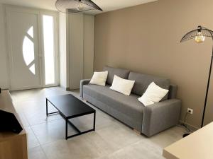 Gallery image of Les appartements du Carnot - Terrasses et Jardins in La Rochelle