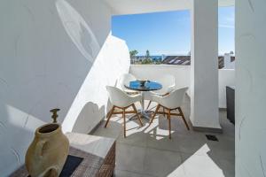 マルベーリャにあるELD1-Stunning 2 Bedroom Penthouse in Puerto Bのギャラリーの写真