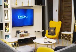 TV a/nebo společenská místnost v ubytování Westpark Luxury Apartments