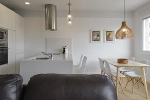 A seating area at Aukera - Basque Stay