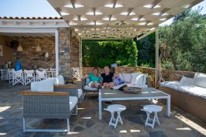Restoran atau tempat makan lain di Luxury villa + guest house couchers de soleil mer