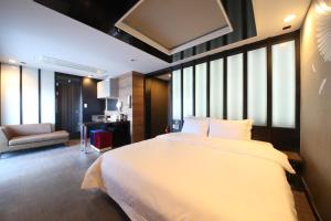 Gallery image of Moonbay Hotel in Busan