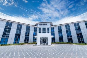 Gallery image of Giraffe Beach Hotel in Dar es Salaam +37 photos