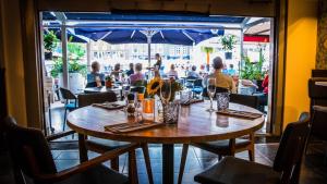 Fotografie z fotogalerie ubytování Hotel Brasserie de Huifkar v destinaci Middelburg + 23 fotografií