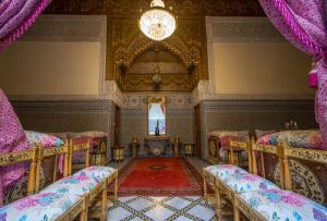 Posezení v ubytování Le Riad Palais d'hotes Suites & Spa Fes