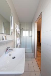 Koupelna v ubytování Hotel Zum kühlen Grunde