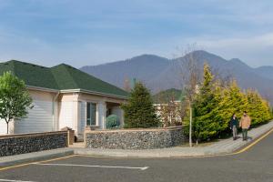 Photo de la galerie de l'établissement Gabala Garden Hotel, à Qabala