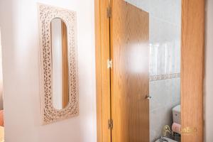 Kép Apartamento en Ronda Ocho Caños con Wifi szállásáról Rondában a galériában