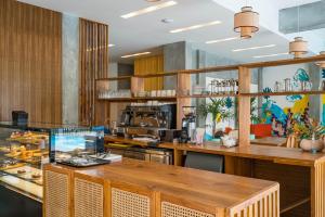 Kuchyň nebo kuchyňský kout v ubytování Outpost Weligama Beachfront + 16 fotografií