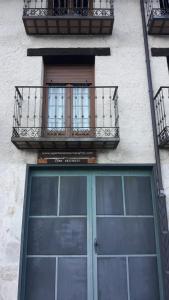 Budynek, w którym mieści się apartament