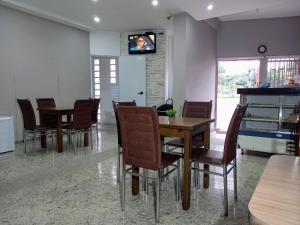 En restaurang eller annat matställe på HOTEL PAULISTANO Terminal Tietê