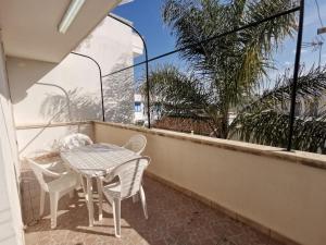 En balkong eller terrass på Appartamento Ghirigoro 2