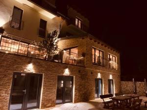 Budova, v ktorej sa hotel nachádza