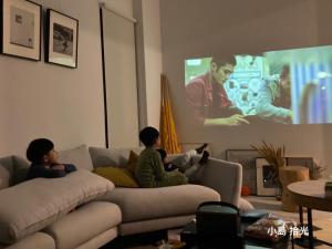 TV a/nebo společenská místnost v ubytování 小島拾光 宜蘭田間包棟民宿Taiwan Yilan Private Villa Paddy view with tranquil & chill vibes