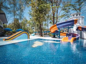 Bazén v ubytování Avani Plus Khao Lak Resort nebo v jeho okolí