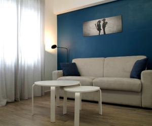 A seating area at Central Rooms Matera