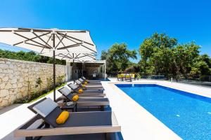 Бассейн в Luxury Cretan Villas with private pools или поблизости