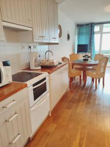 Una cocina o zona de cocina en ✪ Appt. Rénové - Vue sur mer ✪