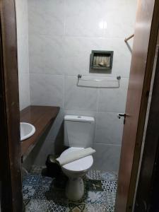 Ένα μπάνιο στο Boêmia Suítes +41 φωτογραφίες