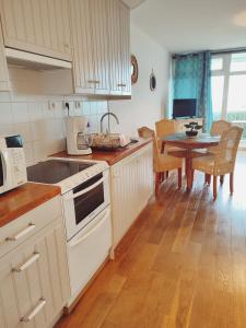 Una cocina o zona de cocina en ✪ Appt. Rénové - Vue sur mer ✪