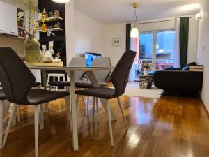 Fotografie z fotogalerie ubytování Apartment Periska, old town located, free parking v destinaci Makarska