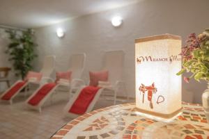 Posezení v ubytování Landhotel zum Matthiasl
