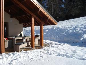 Gallery image of Sunny Chalet in Les Gets with Jacuzzi in Les Gets