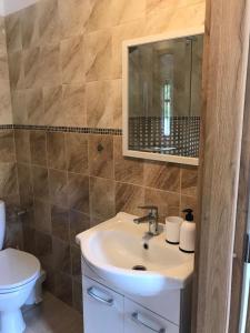 Kúpeľňa v ubytovaní Apartment Šedivý + 29 fotografií