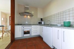 A kitchen or kitchenette at Salobre Morro Golf 2