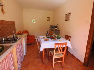 A kitchen or kitchenette at Apartment in Marche with Pool Access