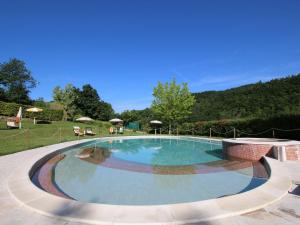 The swimming pool at or close to Apartment in Marche with Pool Access
