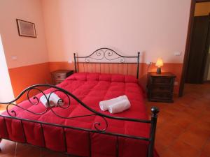 A bed or beds in a room at Apartment in Marche with Pool Access