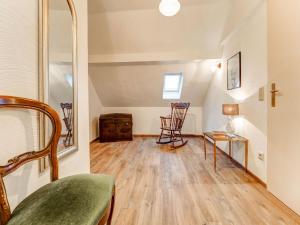 Posezení v ubytování Apartment in Schleiden with Sauna and Nature