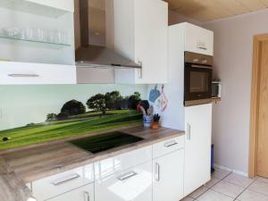 Küche/Küchenzeile in der Unterkunft Apartment in Halenfeld near Ski Slope