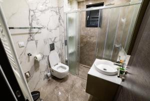 Phòng tắm tại Apartmani Milanovic