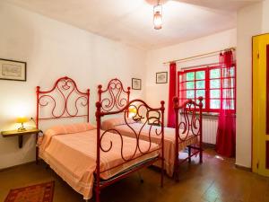 Posteľ alebo postele v izbe v ubytovaní Holiday Home near Abetone Ski Lift