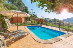 Zdjęcie z galerii obiektu Wunderschöne ruhige Finca mit Pool in Galilea w mieście Galilea