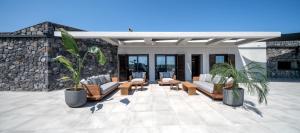 A seating area at Ardor Exclusive Villas
