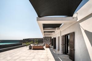 A balcony or terrace at Ardor Exclusive Villas