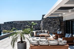 A seating area at Ardor Exclusive Villas