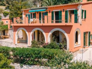 Zdjęcie z galerii obiektu Wunderschöne ruhige Finca mit Pool in Galilea w mieście Galilea