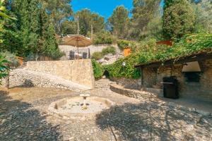 Zdjęcie z galerii obiektu Wunderschöne ruhige Finca mit Pool in Galilea w mieście Galilea