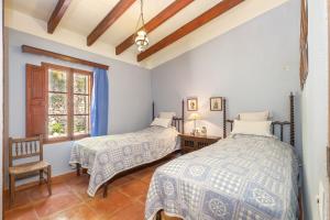 Zdjęcie z galerii obiektu Wunderschöne ruhige Finca mit Pool in Galilea w mieście Galilea