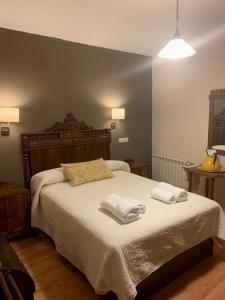 Posteľ alebo postele v izbe v ubytovaní La Casa Verde en Sanabria de 4 habitaciones y 2 baños